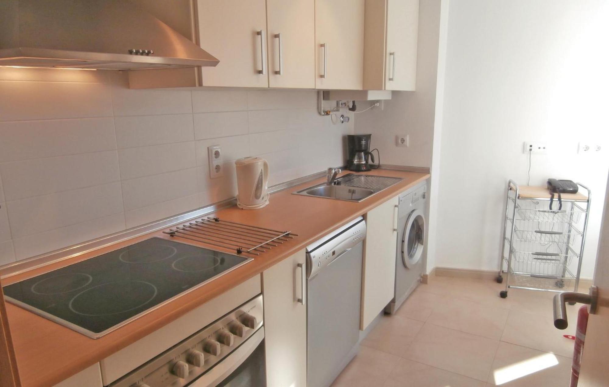 2 Bedroom Beautiful Apartment In Сусина Екстериор снимка